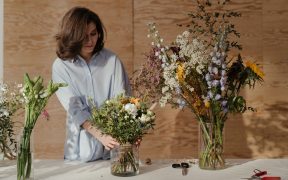 ako vybrať vhodnú vázu pre kvety
